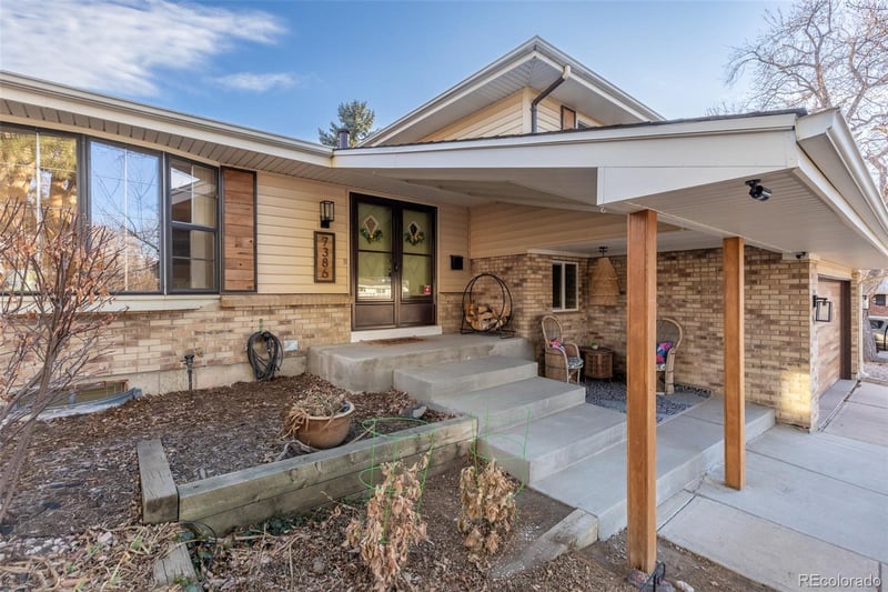7386 Bannock Dr, Littleton, CO 80120