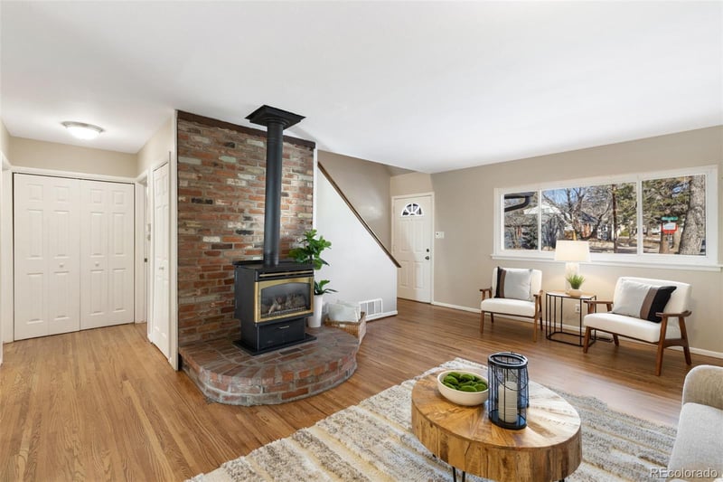 1505 Newcastle St, Colorado Springs, CO 80907