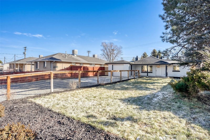 3670 Glencoe St, Denver, CO 80207