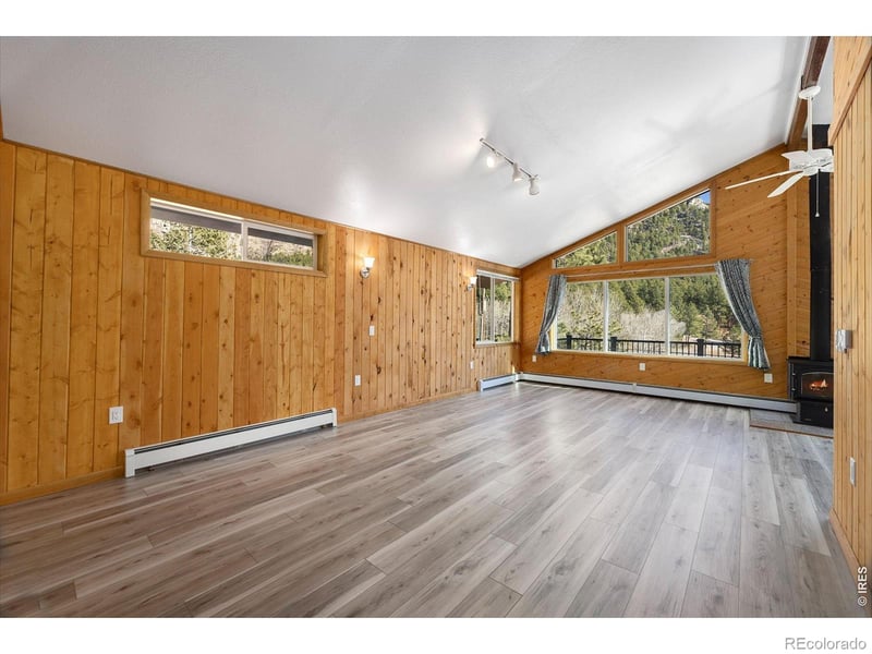 417 Cedar Dr, Lyons, CO 80540