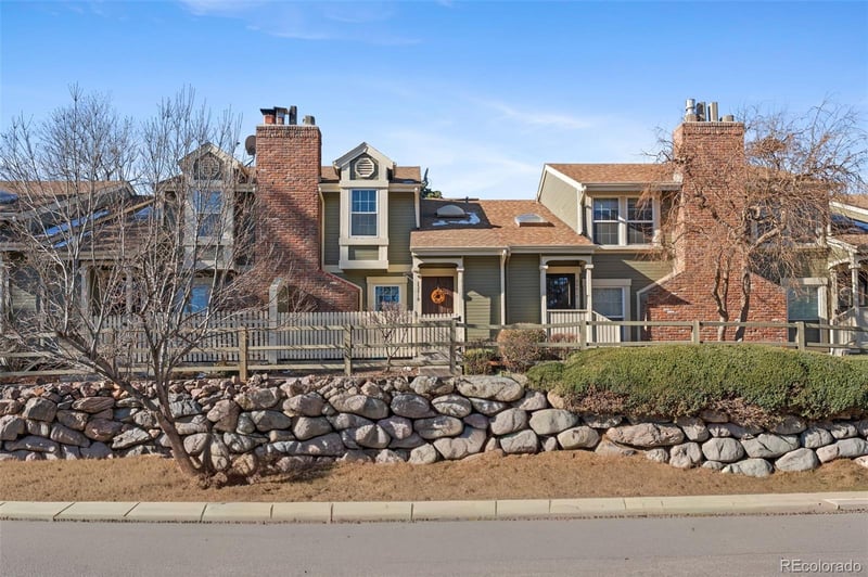 2061 Helena St #D, Aurora, CO 80013