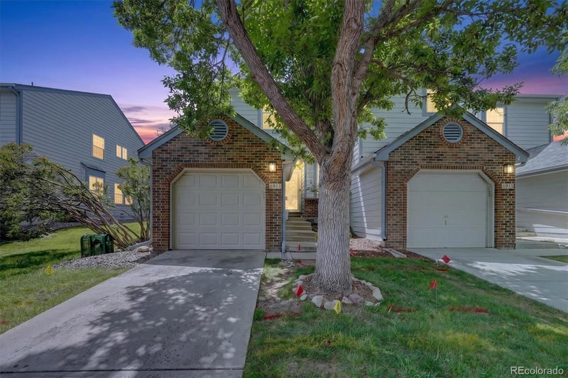 6911 S Dover Way, Littleton, CO 80128