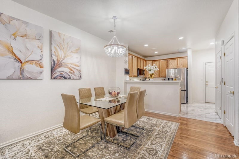 588 Mobile Pl, Aurora, CO 80017