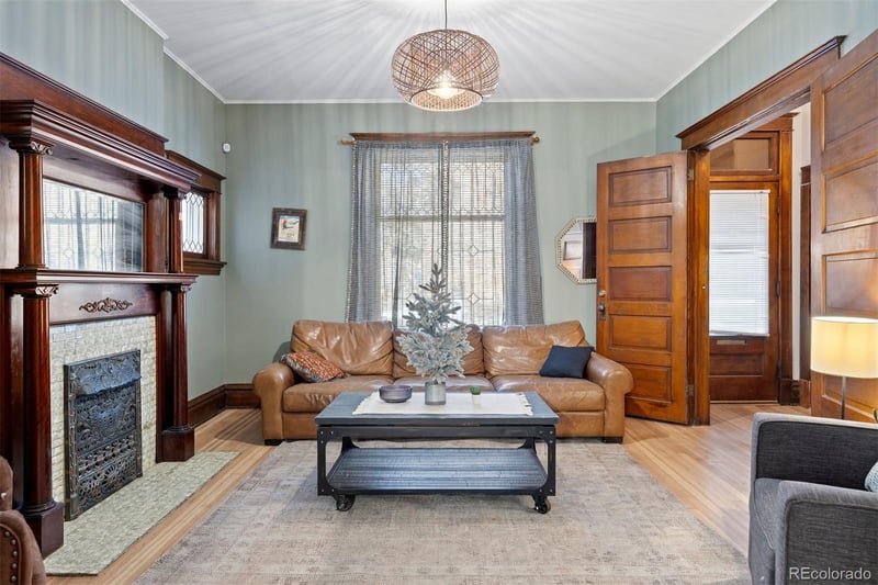 1554 N Pennsylvania St, Denver, CO 80203