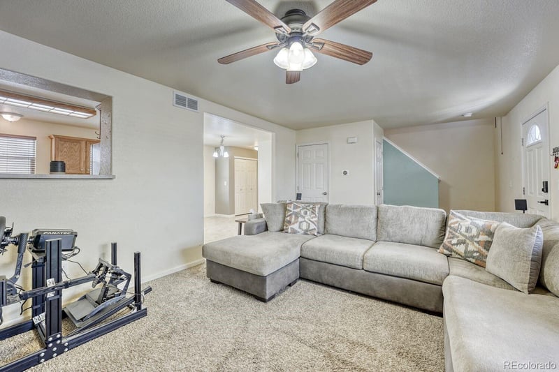 2152 Asoka St, Strasburg, CO 80136