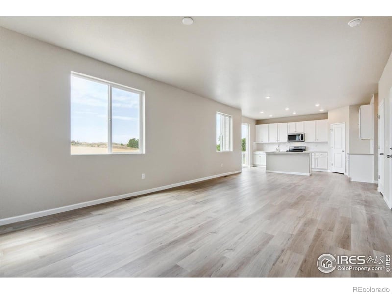 914 Harvard St, Johnstown, CO 80534