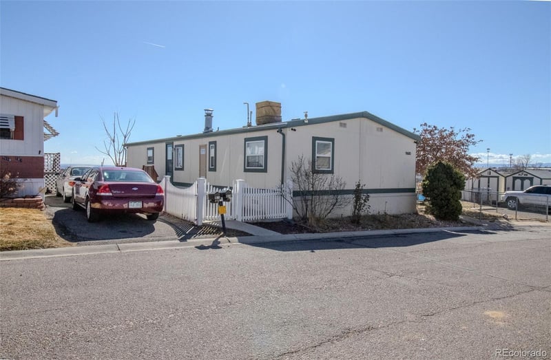 9600 Lark St, Denver, CO 80260
