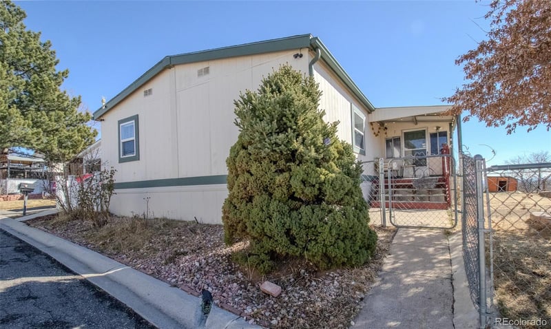 9600 Lark St, Denver, CO 80260