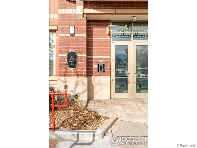 1301 Canyon Blvd, Boulder, CO 80302