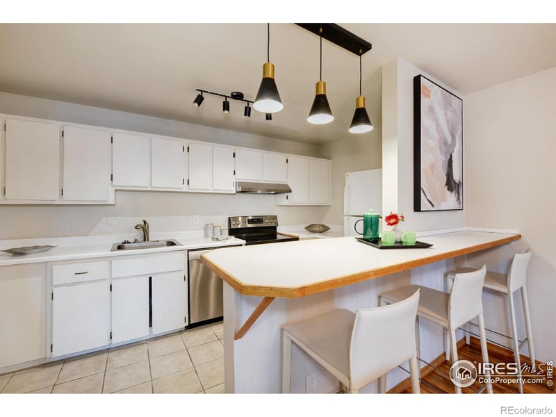 3240 Iris Ave #201, Boulder, CO 80301