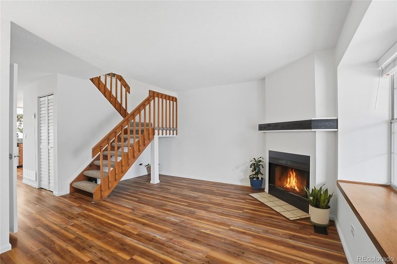 4665 Dillon Ct #B, Aurora, CO 80015