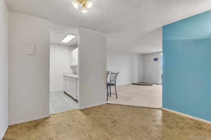 2231 Vaughn Way #315B, Aurora, CO 80014