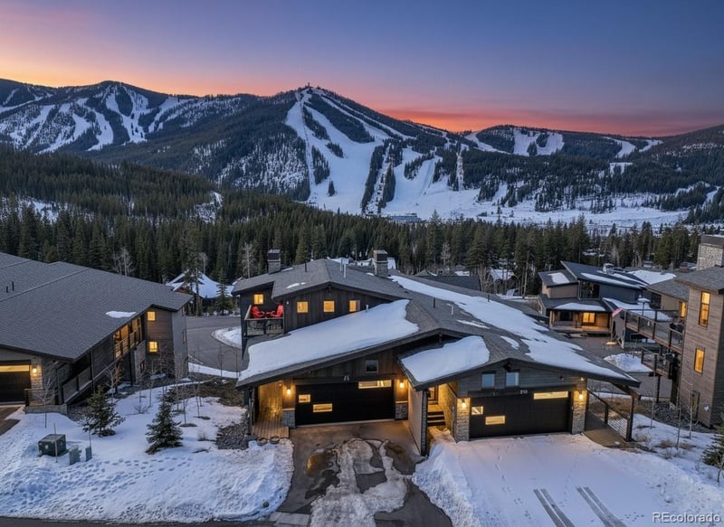 313 N Woods Pl, Winter Park, CO 80482