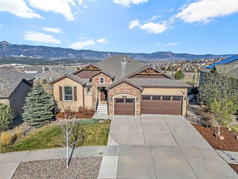1468 Yellow Tail Dr, Colorado Springs, CO 80921