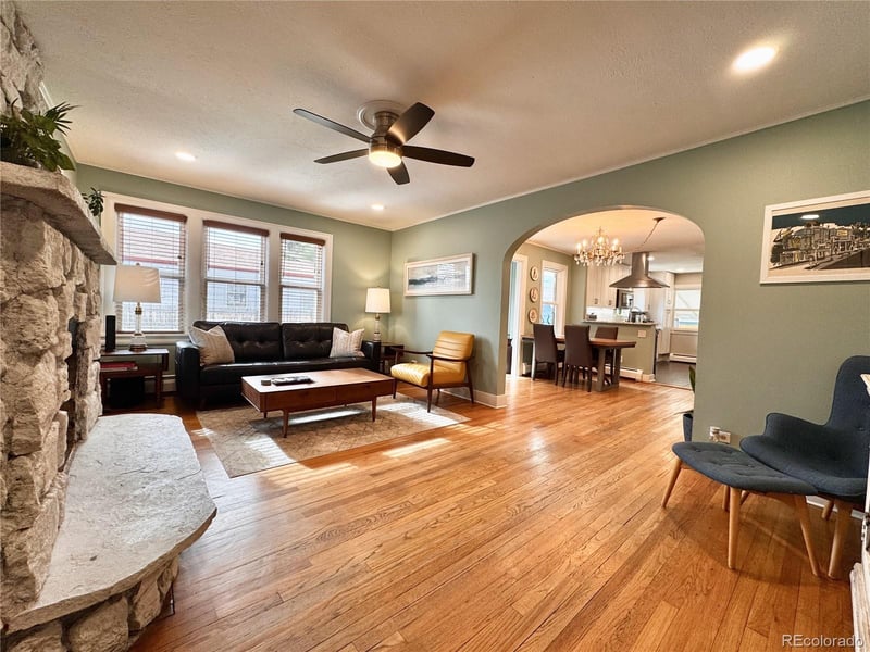 4085 Grant St, Englewood, CO 80113