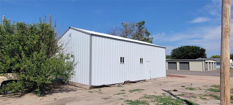 312 6th St, Julesburg, CO 80737
