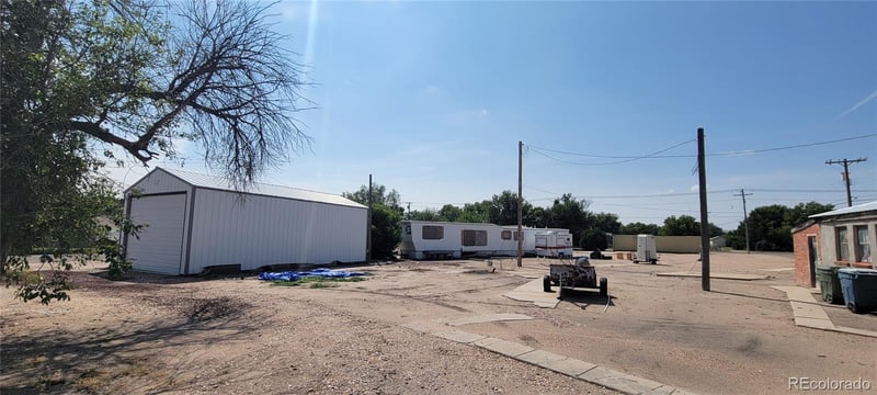 312 6th St, Julesburg, CO 80737