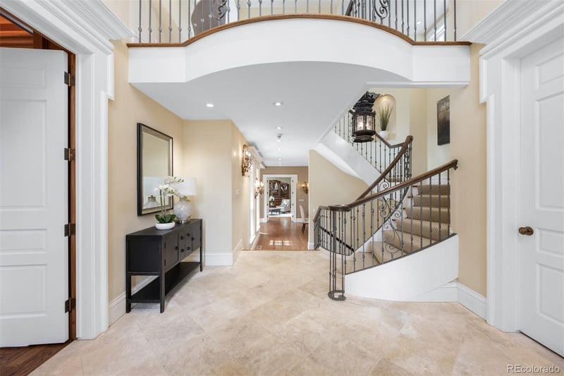 465 Monroe St, Denver, CO 80206