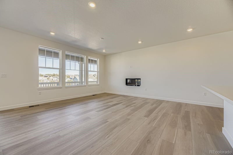 24595 E Kettle Ct, Aurora, CO 80016