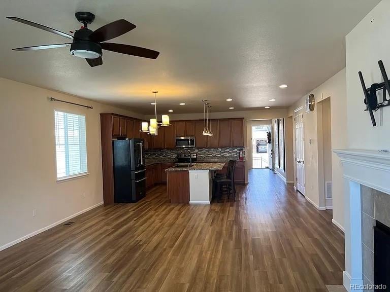 22822 Union Cir, Aurora, CO 80015