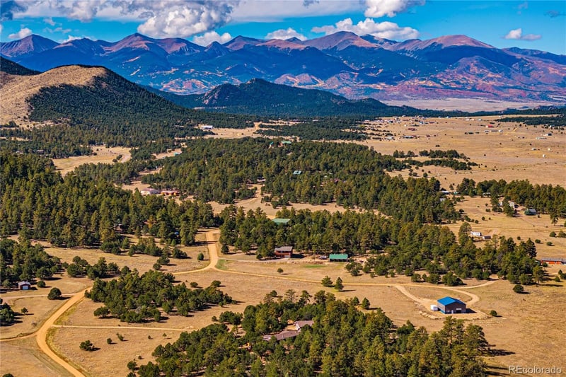 627 Harmon Dr, Cotopaxi, CO 81223