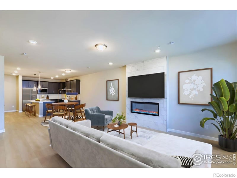 2858 Bear Springs Cir, Longmont, CO 80503