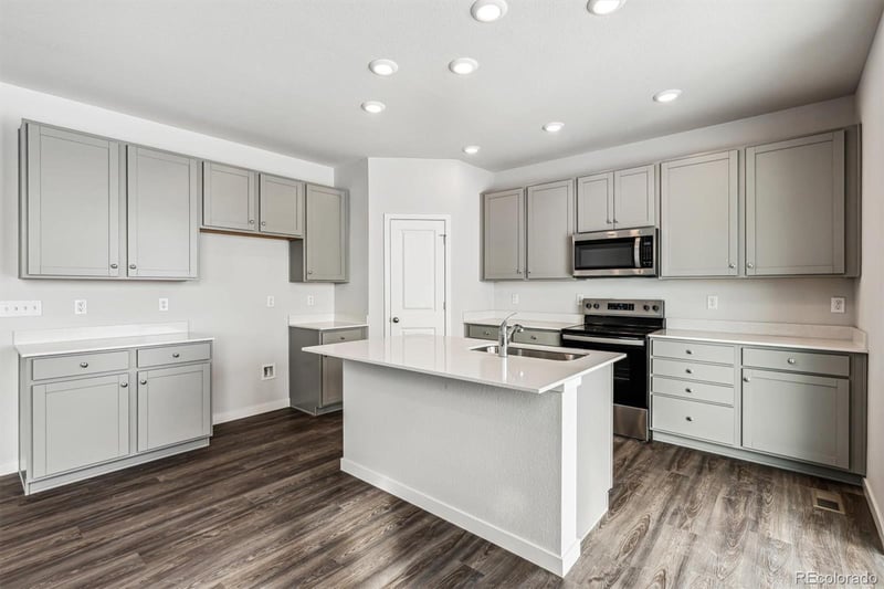 5680 Ranch St, Mead, CO 80504