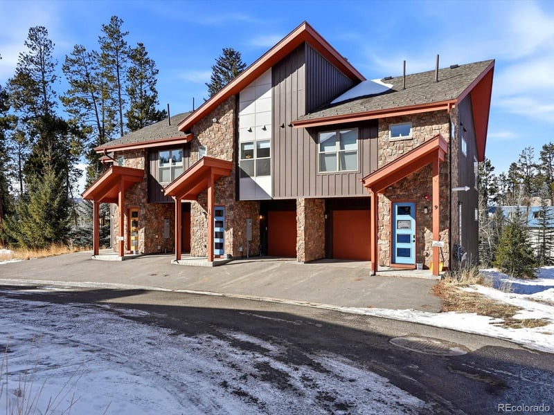 15 Adventure Ave, Fraser, CO 80442