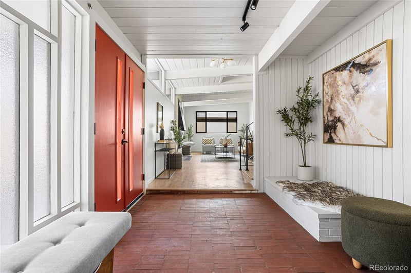 1812 Ivanhoe St, Denver, CO 80224