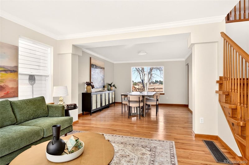 8852 Chestnut Hill Ln, Highlands Ranch, CO 80130