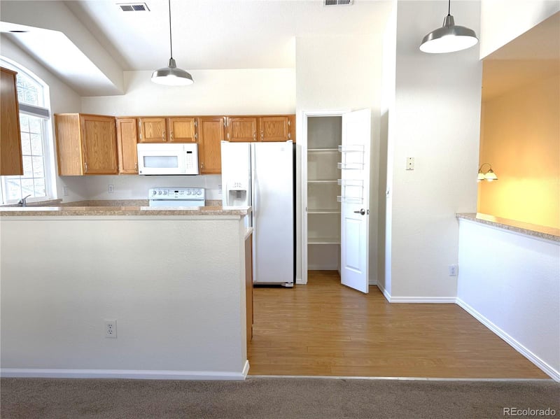 9689 Independence Dr, Broomfield, CO 80021