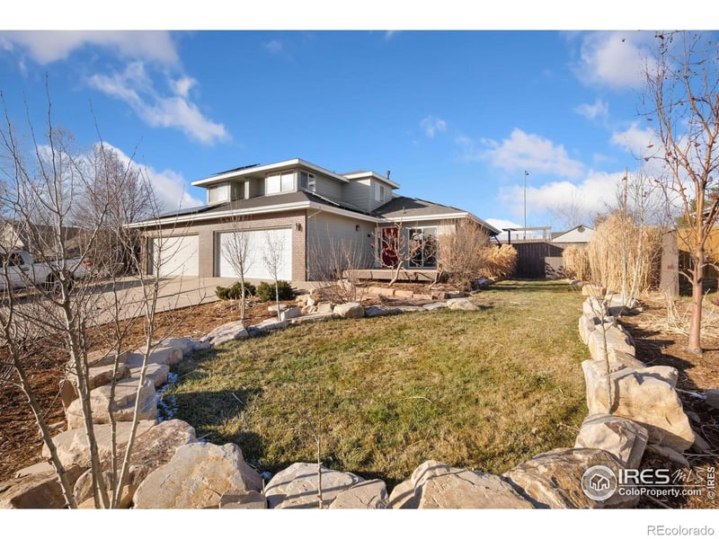 1214 Country Acres Ct, Johnstown, CO 80534
