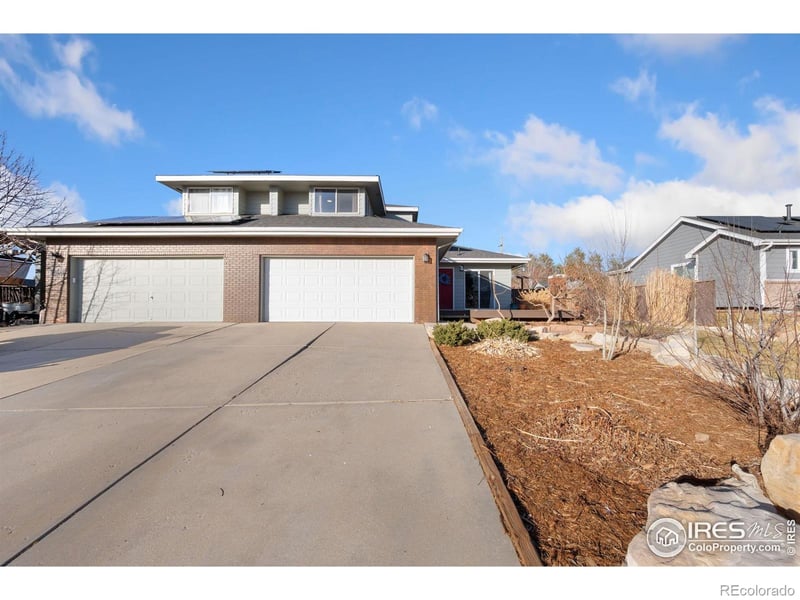 1214 Country Acres Ct, Johnstown, CO 80534