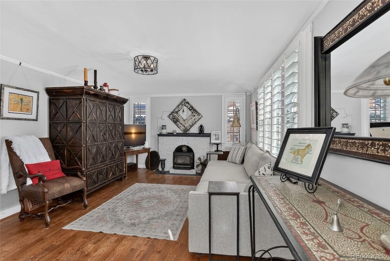 725 Grant St, Denver, CO 80209