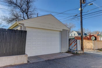 725 Grant St, Denver, CO 80209