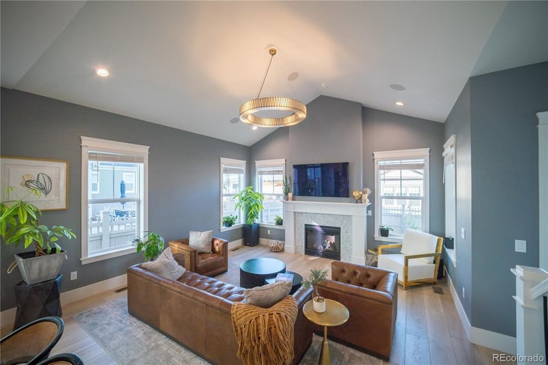 1589 Chestnut Ave, Erie, CO 80516