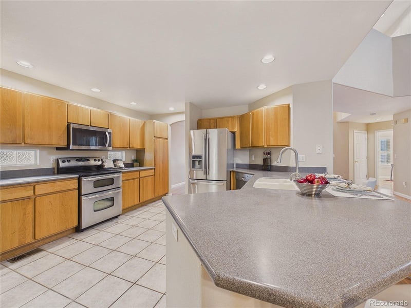 1011 S Valentia St #136, Denver, CO 80247