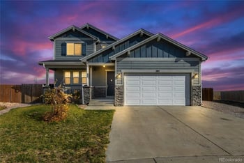 101 Primrose Ct, Wiggins, CO 80654
