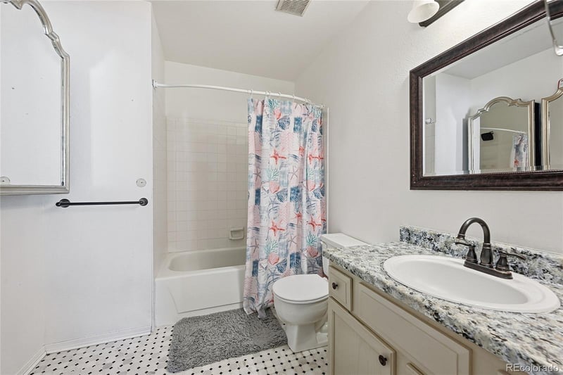 7474 Arkansas Ave #31-01, Denver, CO 80231