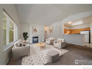 12182 2nd Dr, Aurora, CO 80011