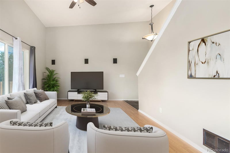 22040 Princeton Cir, Aurora, CO 80018