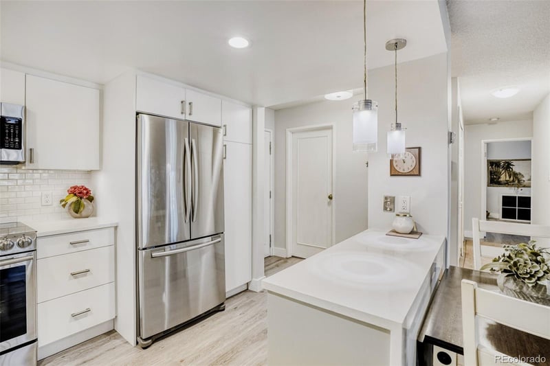 13631 Marina Dr #105, Aurora, CO 80014