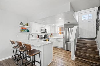 9423 Lou Dr, Thornton, CO 80260