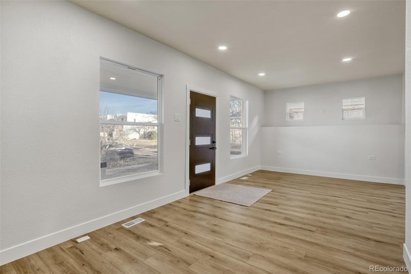 2627 York St, Denver, CO 80205