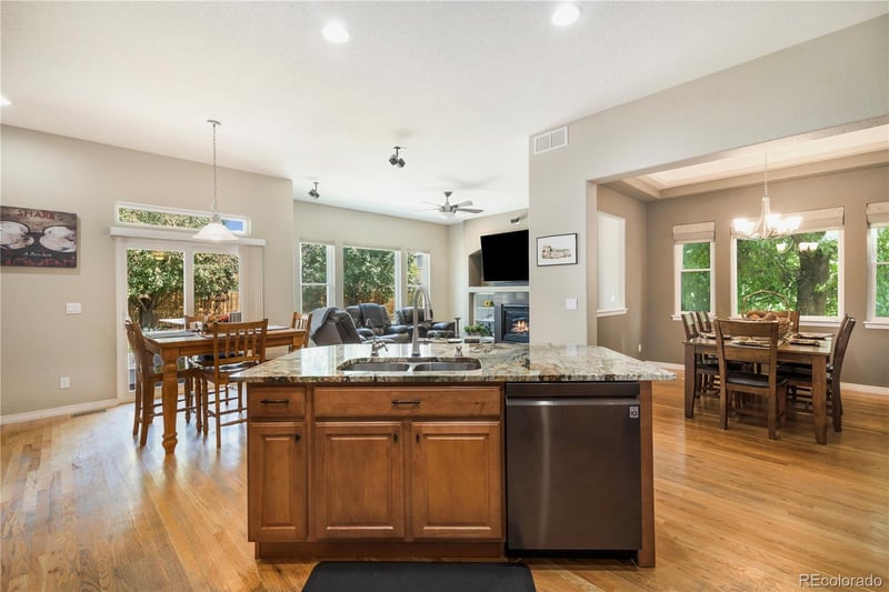 9884 Telluride St, Commerce City, CO 80022
