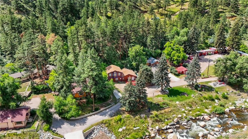 32 Idlewild Ln, Loveland, CO 80537