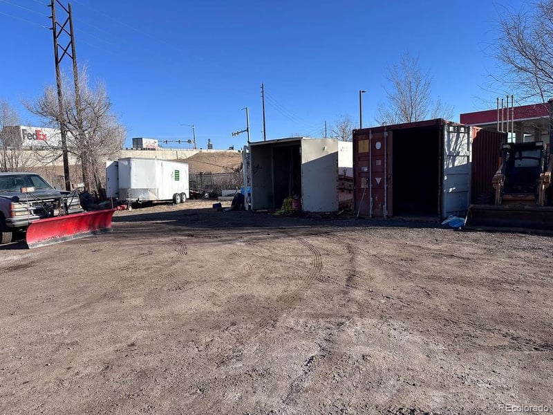8800 Brighton Rd, Henderson, CO 80640