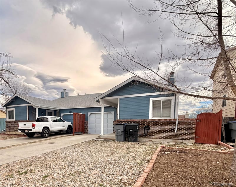 2803 Denver Ave, Longmont, CO 80503