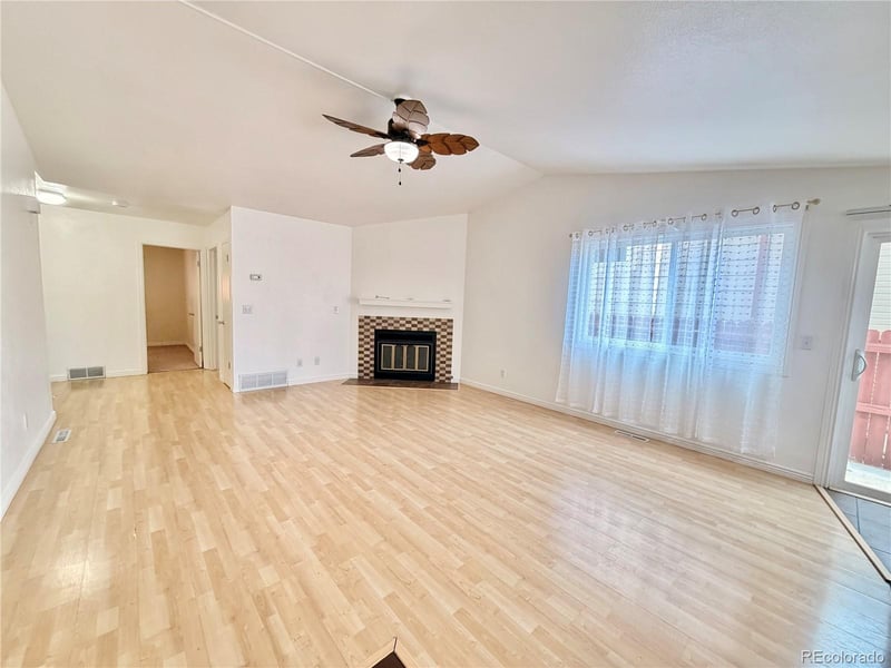 2803 Denver Ave, Longmont, CO 80503