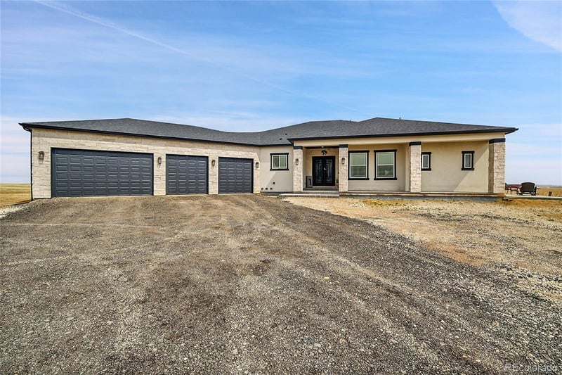 40201 136 Ave, Hudson, CO 80642